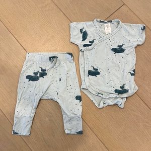 Kate Quinn beluga set, onesie & panda pants, 0-3 months, fair used condition